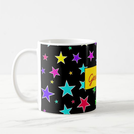 おもしろい、カラフル星のパターン+名前 コーヒーマグカップ (左)