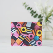 おもしろい、カラフル、甘草キャンディ ポストカード (スタンド正面)