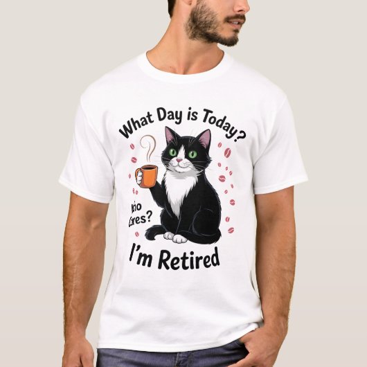 おもしろい+引退した+猫+紅茶+リラックス+ユーモア Tシャツ (正面)