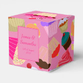 おもしろい、明るいピンクのカップケ結婚ーキ –  フェイバーボックス (裏面サイド)