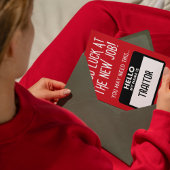 おもしろい「裏切り者バッジ」同僚離れ サンキューカード