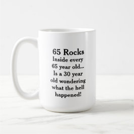 おもしろい「65 Rocks」誕生日 コーヒーマグカップ
