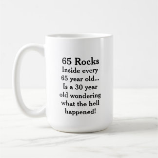 おもしろい「65 Rocks」誕生日 コーヒーマグカップ