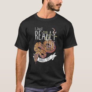 おもしろいBee with Ball Python, Hognose Snake, Carp Tシャツ