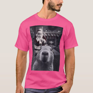 おもしろいCapybarselfie With Santa CapyクリスマスRodent Tシャツ