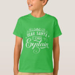 おもしろいChristmas親愛 Santa I can explain Script Tシャツ<br><div class="desc">赤いおもしろい背景に親愛オーナメントやフォントが華やかなクリスマス「Santa I can explain Script」タイポグラフィ。背面にゴージャスなメリーすべてタイポグラフィ。[ツーカスタマイズルを使用]を使用してファミリ名を追加する。詳しくはクリスマス・引用文・コレクションをご覧ください。</div>