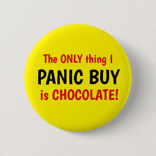 おもしろいCovid Panicチョコ買ロの黄色ボタン 缶バッジ