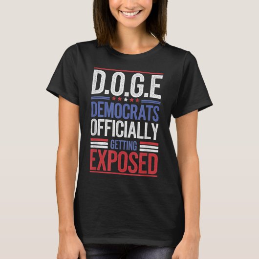 おもしろいD.o.例えばDoge Government Efficiency Usa Flag Tシャツ (正面)