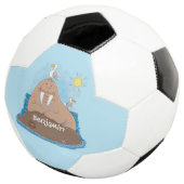 おもしろいhappy walrus cartoonイラストレーション サッカーボール (3/4)