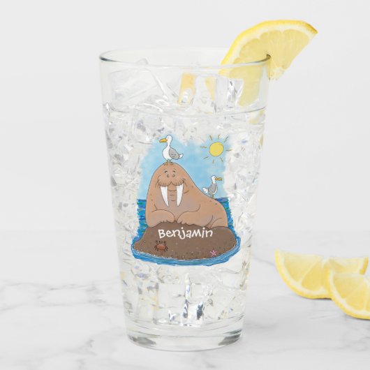 おもしろいhappy walrus cartoonイラストレーション タンブラーグラス (アイス裏面)
