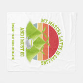 おもしろいMATCHA山脈がラテドリンカーを呼び出す フリースブランケット (正面(横))