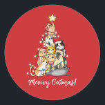 おもしろいMeowy Catmas Cats Christmas Tree ラウンドシール<br><div class="desc">9匹の猫がクリスマスツリーを飾り、その上に星を置き、「ニャーニャーニャーニャーニャーニャー！」と言う可愛らしいデザイン。</div>