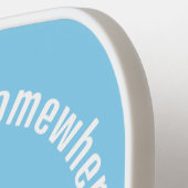 おもしろいPickle Martini Dink O'Clock – 青 ピックルボールラケット (左詳細)