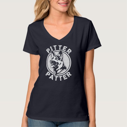 おもしろいPitter Patter – ドッグドイツ羊飼い犬の抵抗 Tシャツ (正面)