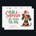 おもしろいSanta It犬2025カレンダークリスマス シーズンカード<br><div class="desc">ダッおもしろいシュント親愛サンタそれは犬2025のカレンダーのクリスマス。フェスティバルおもしろいあなたの休日の願い、このおもしろいデザインと彼のサンタハットに生意気なウィーナー犬と。この引用文は編集不可能で、フェイクグリッター効果がある。下の挨拶と名前を簡単にカスタマイズ。便利な2025カレンダーが背面にある。</div>
