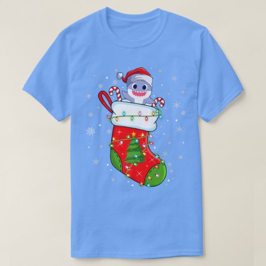 おもしろいShark In Christmas Socks Santa Sharkクリスマス Tシャツ (デザイン正面)