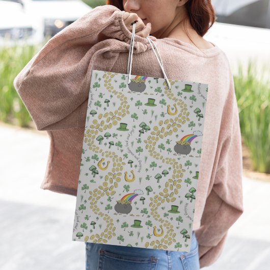 おもしろいSt patricks dayグリーンシャムロックレプレシャンラック ミディアムペーパーバッグ