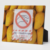 'おもしろいtouchマンゴー'の署名 フォトプラーク (側面)