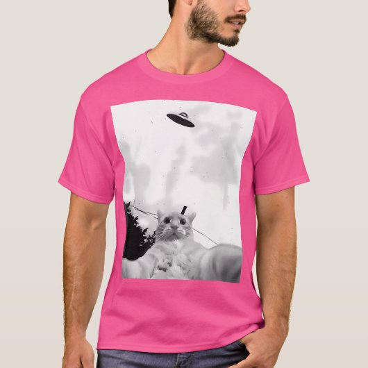 おもしろいUfo猫 Tシャツ (正面)