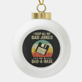 おもしろお父さんジョーク集in dad-a-Base セラミックボールオーナメント (正面)