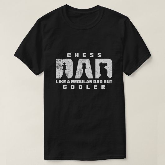 おもしろチェスお父さん 通常のお父さんみたいだけどよりクール Tシャツ (デザイン正面)