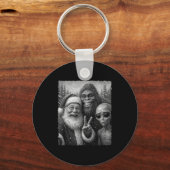 おもしろネコ サンタ ビッグフット エイリアン クリスマス セルフィーTシャツ キーホルダー (正面)