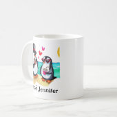 おもしろペンギンのカップル 名前入りデザイン コーヒーマグカップ (正面左)