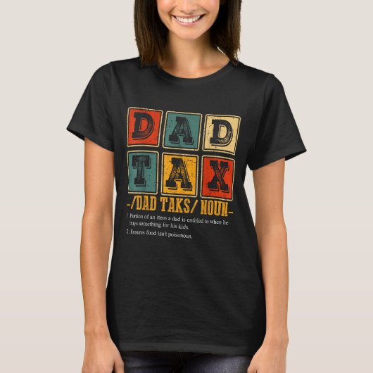 おもしろレトロお父さん税の定義ダディパパユーモア Tシャツ (正面)