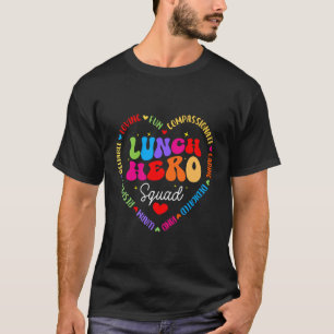 おもしろ学校給食室職員ランチヒーロースクワッド Tシャツ