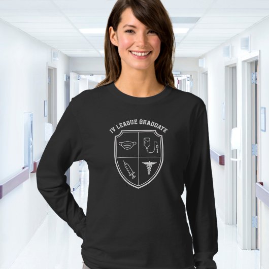 おもしろ看護師 I.V. League Tシャツ