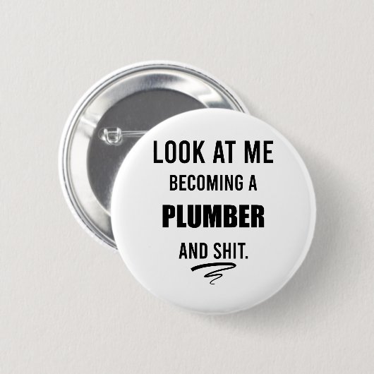 おもしろ配管工Tシャツ 配管工ギフト 配管シャツ 缶バッジ (正面&裏面)