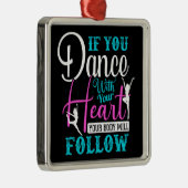 おもし前はハートで踊る メタルオーナメント (右)