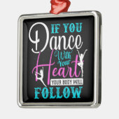 おもし前はハートで踊る メタルオーナメント (左)