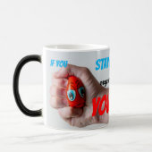 おもし前は前向き窮地に立たねばならぬ。お前は勝つ！ モーフィングマグカップ (左)