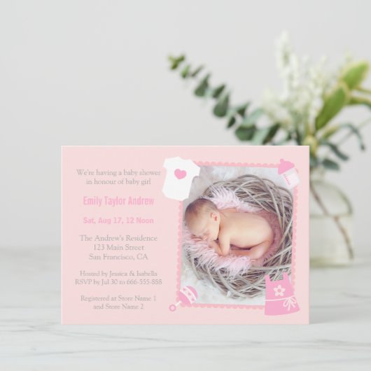 おもちゃおよびボトルの写真の女の赤ちゃんのシャワーの招待状 招待状 (スタンド正面)