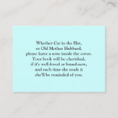 おもちゃのクマ にお絵本を持ってきて 赤ちゃんのお祝いカード エンクロージャーカード (裏面)