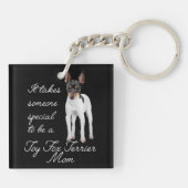 おもちゃのフォックステリア犬のお母さんKeychain キーホルダー (裏面)