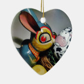 おもちゃウサギと牛卵 セラミックオーナメント (右)