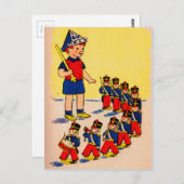 おもちゃ兵隊さんのかわいい小さな男の子 ポストカード (正面/裏面)