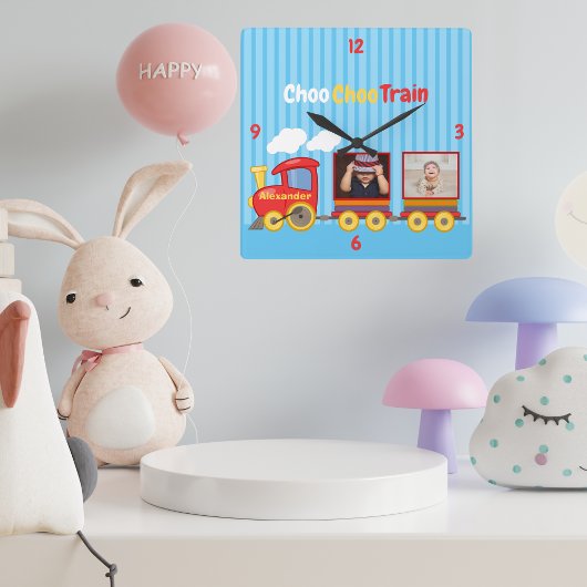 おもちゃ列車の誕生日の男の子のパーソナライズされた写真  スクエア壁時計