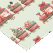おもちゃ柄の可愛いヴィンテージクリスマストレイン テーブルクロス (アングル)