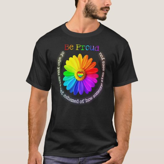 おもちゃ誇りを持ったが誰なのか恥ずかしくない Tシャツ (正面)