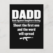 おやじ - 娘の彼氏に反対な面白いおやじ ポストカード (正面)