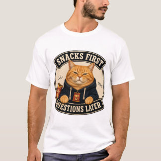 おやつが先で質問はその後 面白いオレンジの猫Tシャツ Tシャツ