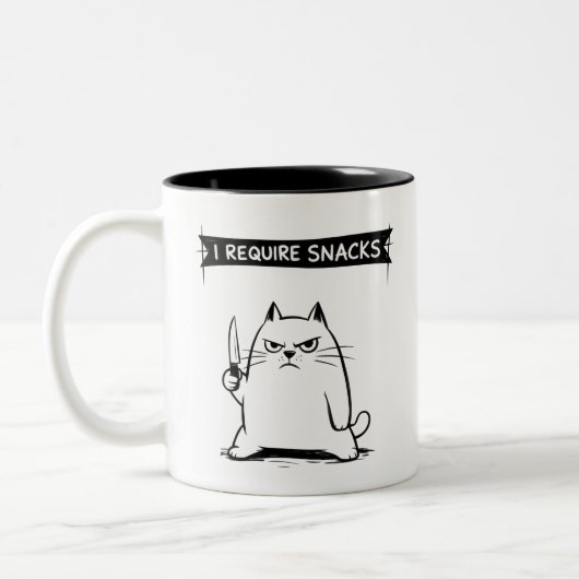 おやつが欲しい猫の面白いミーム ツートーンマグカップ (左)