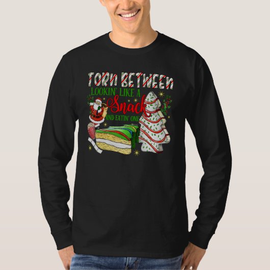 おやつに見えることと食べることの間で板挟み Chr Tシャツ (正面)