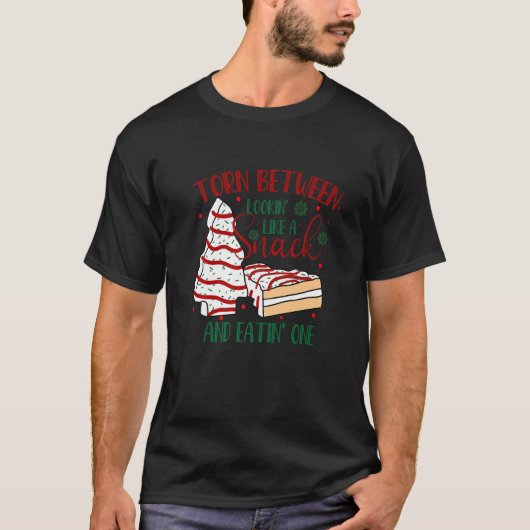 おやつに見えることと食べることの間で板挟み Tシャツ (正面)