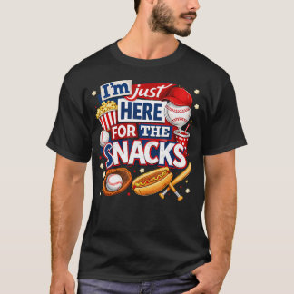 おやつ目当てな野球大好きジョークTシャツ Tシャツ