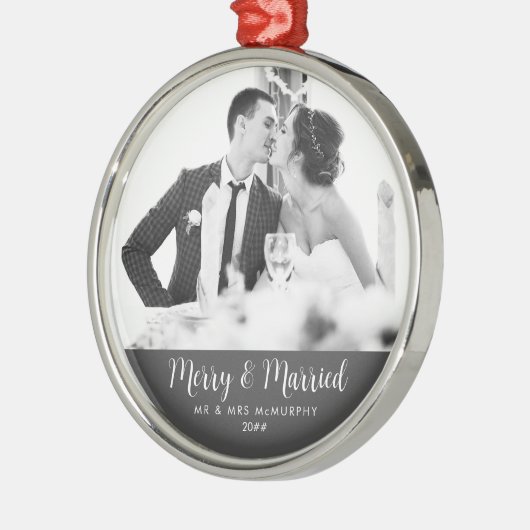 およびメリーヴィンテージ結婚したと時代を超越した新婚 メタルオーナメント (左)