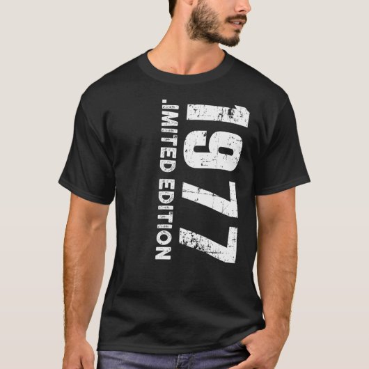 および1977 Tシャツ (正面)